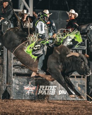 Ezekiel "Blue" Mitchell Instagram - Enter Ezekiel Mitchell, your 2024 Last Cowboy Standing! Watch the rides that led the @austin_gamblers’ cowboy to a major victory. >>