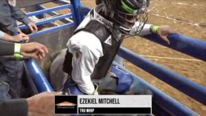 Ezekiel "Blue" Mitchell Instagram - Had a blessed weekend in Clarksville, Tn!! Feels good to feel good!! #blessedandmotivated @ariatinternational @fullthrottleenergy