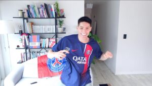 Fabien Corbineau Instagram - 종로구 서촌 현황 전해드립니다~ 🔴🔵🇰🇷 #이강인 #kanginlee  #파비생제르망