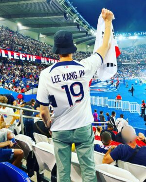 Fabien Corbineau Instagram - 그래도 즐거웠다! 
리그앙인 데뷔 👏잘했어요
#화가나 #파비생제르망 #psg