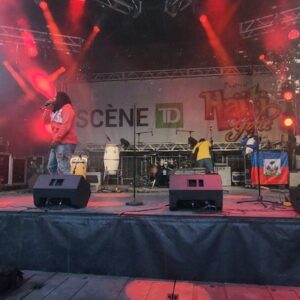 Fabienne Colas Instagram - Konbit pour Haiti au 18e @festivalhaitienfolie à Montreal au Parc Lafontaine. #HEF24 @shreez @wesli_officiel @shahfrank_ William Osias, @tabi_yosha @ketsmy_official Ericka. Dir musicale Poopy Duverne. Dir artistique Sylphir Charest