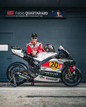 Fabio Quartararo Instagram - Just Wow ! 😵‍💫🤩 Do you Like it ? 😍