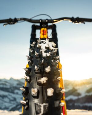Fabio Wibmer Instagram - The @canyon ‘FIRECRACKER‘ turned out crazy! 🔥 What would you rate it? 1-10 🤔 this might get interesting haha
It’s my custom Canyon Torque for „THE STREIF“ project.
There is a full bike check on Red Bull Bike‘s YT channel as well as a Dream Build video on Canyon‘s YT channel 🤝
Shout out to @schwabianfabegger and @marcus_pfeil_custompainting for creating this beast of a bike. 
#MyCanyon

PC @hannesberger_com / @philipplatzer
