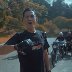 Faizal Hussein Instagram - SETELAH 23 TAHUN, SEKALI LAGI KAMI MENJERIT, TETAPI BUKAN DI KL, TERENGGANU YANG BAKAL MENJERIT.

#Makluman: 

⚡️Setiap Pembelian ELFBAR #Mate500 di event RXZ Members dengan hanya berharga RM 35.00, anda berpeluang menangi hadiah Motorsikal Yamaha Y15 x 2, Yamaha LC V8 x 4 dan  20 Biji Helmet Pelbagai Jenama ! 
Yang Kental, Pasti beli !!

Event : RXZ Members 5.0 2023
Tarikh : 8/9/2023 - 9/9/2023
Masa : 9.00 pagi - 6.00 Petang
Tempat : Terengganu International Drag Strip Gong Badak, Kuala Terengganu

“Yang Kental, Pasti Sampai”
“RXZ Members In The Eyes Of Asean”

#rxzmembersofficial #rxzmembersxelfbar #rxzmembers #Mate500 #EBmalaysia #Lowit12000
