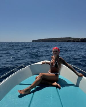 Fanny Rodrigues Instagram - r e s p i r a r