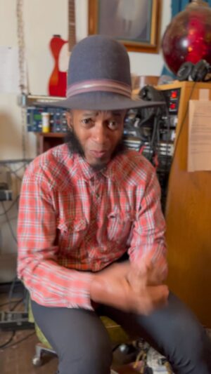 Fantastic Negrito Instagram - Excited to be in the new studio constructing and deconstructing the new album! But, I am just as excited for the LEGENDARY collaboration I did with the Pharcyde out now on EVEN - “I’m Sorry”

“I’m Sorry” - out on EVEN