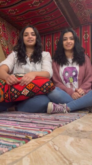 Farah Anany Instagram - اهو جيه يا ولاد مع العيله😂❤️❤️🤦🏻‍♀️