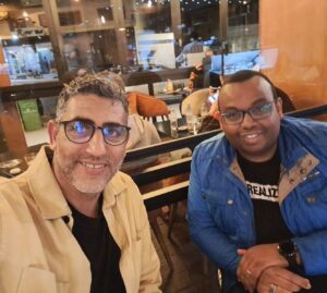 Farid Regragui Instagram - Belle rencontre de travaille; d'amitié  et d'échange...Merci très cher ami Amine pour la visite..
@nasseuramine 
@cappuccino.kenitra
#theatre #spectacle #scene #art #kenitra
