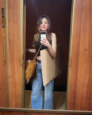 Federica Sabatini Instagram - Recap dell'ultimo periodo: 

tornare un po' bambina, messaggi dall'universo, Roma di notte quanto sei bella con amoretta mia, niente è a caso, asfaltare le proprie emozioni, astratti e primordiali boschi interiori, un nuovo pezzetto di cuore, ah l'amore, Uva che dopo l'operazione si è trasformata in Dobby 

Cia'. 

🎢🤍💫