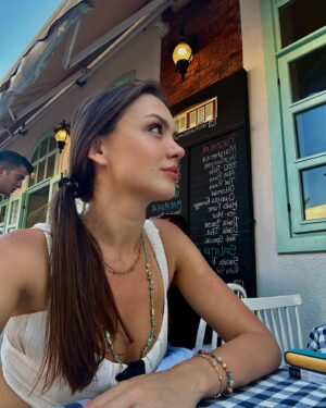 Felicia Sağnak Instagram - 