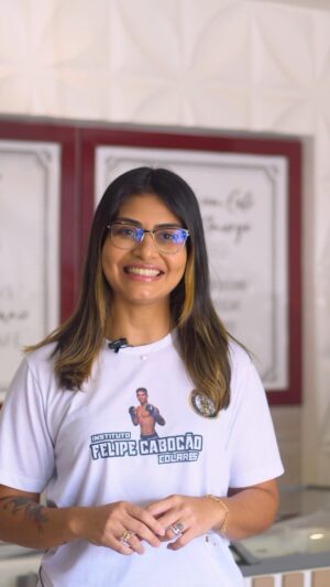 Felipe Colares Instagram - Você já conhece o inspirador Projeto Pedrinhas de Ouro do Instituto Felipe Cabocao Colares?

Hoje a Jacqueline Amaral compartilha conosco detalhes desse belo projeto, que a Sorveteria Marvim se uniu para fazer a doação de cestas básicas e uma deliciosa degustação de sorvetes. Juntos, buscamos transformar esse Natal em uma grande celebração com propósito 🍦✨