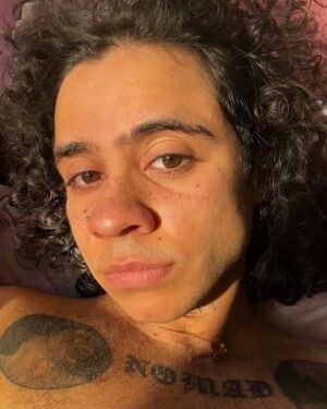 Felix Mufti Instagram - natural sundaze 1