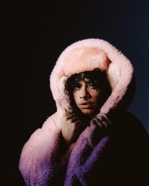 Felix Mufti Instagram - The hot pink space cadet explorer @felixmufti ❄️☁️

Direction / photography @lukebryantphoto 
Styling @felixmufti 
Makeup @lipglosslezza 
Teeth / lashes @bijouxbeautyofficial 
Nails @nikkinailedit_ 
Assist @misa_osama 
Space @vesselstudios
