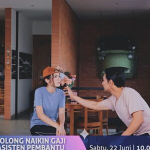 Fendy Chow Instagram - Nonton kita belajar jadi romantis yah di sctv nanti jam 10 pagi 😇