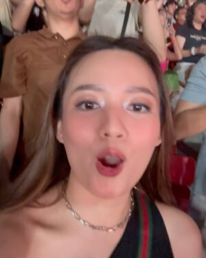 Fendy Chow Instagram - Concert date #coldplayindonesia ❤️