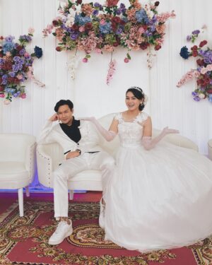 Fendy Chow Instagram - Nonton kita yah di @sctv jam 10 pagi, nunggu bentar lagi kok..