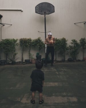 Fendy Chow Instagram - Afternoon with my boy ❤️