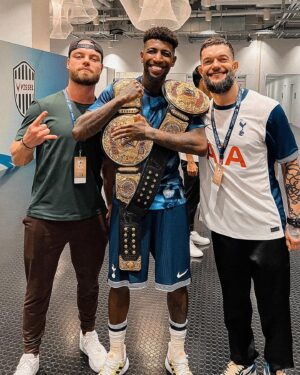 Fergal Devitt Instagram - WWE Superstars 🤝 Spurs Superstars