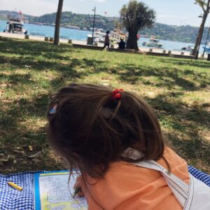 Feride Çetin Instagram - #prettynice #growingup #withagirllikeyou #summer2024☀️