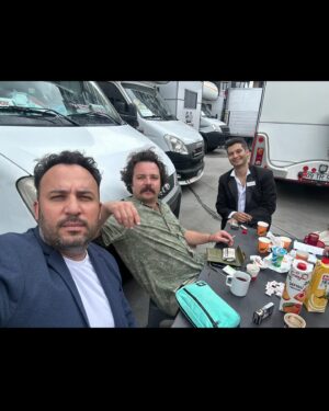 Ferit Aktuğ Instagram - 🥁🥁Aile Çıkmazı 15 Mart’ta Sinemalarda 📢📣