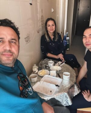 Ferit Aktuğ Instagram - Abdullah Aktuğ 78. Yaş kutlamaları  tüm hızıyla devam ediyor🥁💜🚀❤️💪