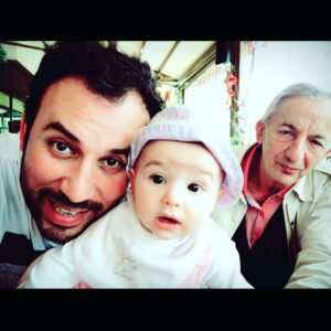 Ferit Aktuğ Instagram - Yeğen ❤️🧡💛💚💙💜 Defne