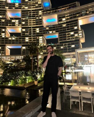 Ferit Kaya Instagram - 😎🖖🏼 
📸 @yasmincerens