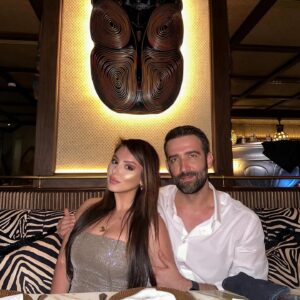 Ferit Kaya Instagram - Böyle bir aşk görülmemiş dünyada 🧿♥️