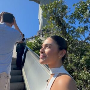 Fernanda Concon Instagram - Não é todo dia que você está aos pés de uma das 7 maravilhas do mundo e por acaso ela fica no seu país
