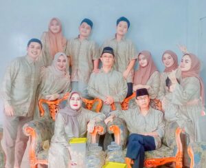 Ferry Ixel Instagram - Taqabbalallahu minna wa minkum. Minal aidin wal faizin. Mohon maaf lahir dan batin. Selamat Hari Raya Idul Fitri 1 Syawal 1443 H