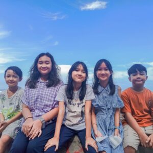 Ferry Ixel Instagram - Foto ini akan mengingatkan kenangan mereka saat anak2