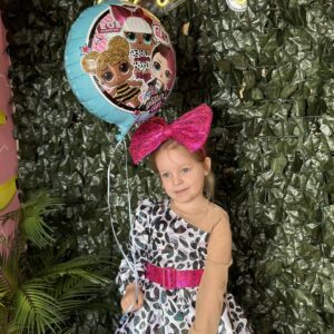 Fifi Box Instagram - My little LOL Surprise doll had the best time at her 5th birthday party with all her kinder friends 💖🎉💖