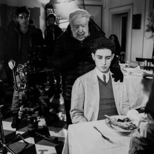 Filippo Scotti Instagram - “L’orto americano” - Pupi Avati 
Viaggio inaspettato, abitato da tanto amore. 
Film di chiusura, fuori concorso, dell’81esima edizione del Festival di Venezia. 

Foto di @elenrizzoni