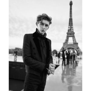 Fionn O'Shea Instagram - THANK YOU SO MUCH @ysl @anthonyvaccarello @emmanueltomasini for the most beautiful time in Paris !! X
photographed by : @saskialawaks