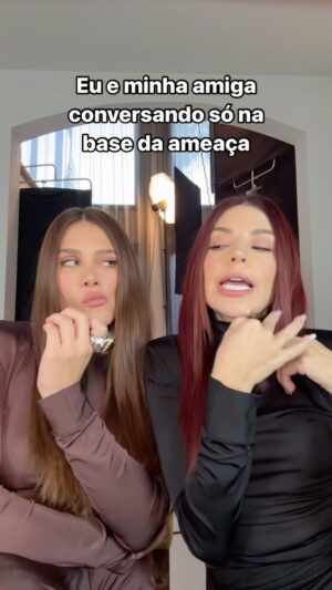 Flavia Pavanelli Instagram - você e quem?