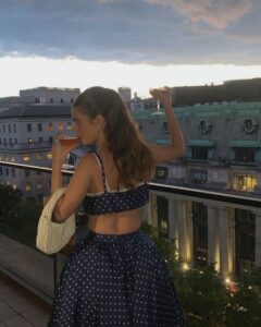 Actress Florence Hunt HD Instagram Photos and Wallpapers June 2024