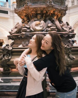 Florence Kwok Instagram - 快闪 #澳门 12小时
#金巴 
#倫敦人 
#威尼斯人 
#巴黎人 
#官也街