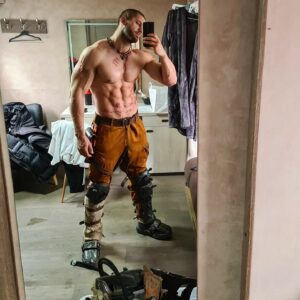 Florian Munteanu Instagram - Becoming 'Krieg'...before putting on the mask 😈.
@borderlandsfilm NOW IN THEATERS 🪓🔥🔥🔥