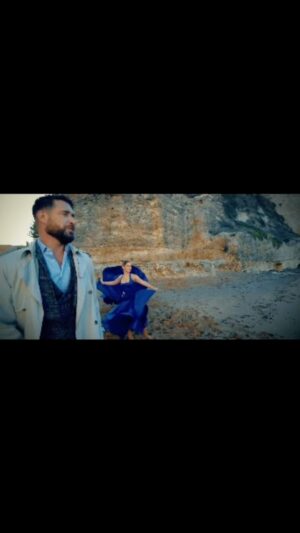 Fran Antón Instagram - Ni canta, ni baila pero que bonita sale Ciudad Autónoma de Melilla

“Fly me to the moon”videoclip de la Gala de fin de año @tvmelilla “Salvame del 2023” 

GRACIAS A ÉL EQUIPAZO. De @tvmelilla @alejandra_acedo @cuanticoml @dr.fufi_ml_ @jpedropomares @cuchocapilla @danelko82 @d0blezero 

GRACIAS a Jamp Jj por hacerlo bonito.

GRACIAS a la coreografía de @merchehurtado y a su @balletcolores por su elegancia y belleza.