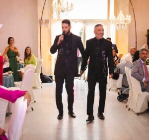 Fran Antón Instagram - Dar las gracias a @jordidalmaucostura y a @sedka_novias por vestirnos tan guapos y originales para la celebración 

@sedka_novias 
@jordidalmaucostura 

#F&K #diainolvidable 

Fotos @tommy_estudio_fotografia