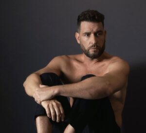 Fran Antón Instagram - Visualizando

#actor #director 

Foto @artphoto_dancer_models_asensio