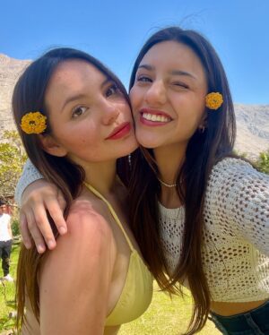 Francisca Aronsson Instagram - Tu cuarteto favorito de Pitucas en lunahuana 🛶❤️💫