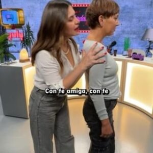 Francisca García-Huidobro Instagram - Amiga con fe !!!!!
DI LA VERDAD ROSA 🌹 
Todos los martes estreno 20:00
Nos puedes ver por YouTube y escuchar por Spotify 
Gracias por la confianza !!!❤️🤣
