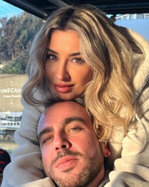Francisco Kaminski Instagram - Te extraño tb mi amor ! 🧡te amo ❤️