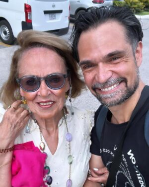 Francisco Rubio Instagram - Feliz día Madre! Te amo