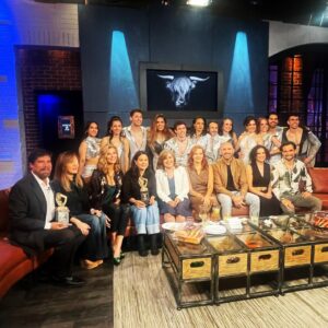 Francisco Rubio Instagram - HOY 9:30pm en @montseyjoetv por @canalunicable Hablando de @mammamia_mx y rumbo al #ariel65 
Un Honor compartir con todas estas figuras 
GRACIAS @montserrat33 y @yolandaamor por su caluroso Amor! 🫶
@prensa_danna 🙏🏻