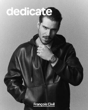 François Civil Instagram - DEDICATE 🥷🏻

@dedicatemagazine 
@gucci 
@bvlgari 
@nicolasvalois 
@simonpylyser 
@etiennesekola 
@marionchevance 
@olivier_bouche 
🤙🏼🙏🏼