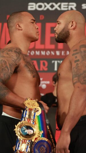 Frazer Clarke Instagram - Our Main Event is 𝐒𝐄𝐓 🔥🩸

Tune in following Man City v Arsenal tomorrow evening and strap in for an incredible night of boxing 🏟️⚽️

#WardleyClarke | 31.03.24 | @skysportsboxing | @peacock
