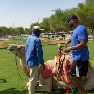 Frazer Clarke Instagram - Quick let’s both pull a funny face for the picture 

Interview on a camel in the desert done that’s one off the bucket list ✅

A beautiful morning in a beautiful country 

#saudiarabia #rhyadh_season
