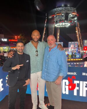 Frazer Clarke Instagram - I mean there’s experiences and then there’s times like these there just different it was my absolute pleasure and honour to today meet hall of fame promoter Bob Arum amongst speak all day about the undisputed fight that I’m still no closer to picking a winner … all in a days work !! Loving every second of it out here with the @skysportsboxing team learning so much about life on the  other side of the ropes with such amazing people 👌🏾